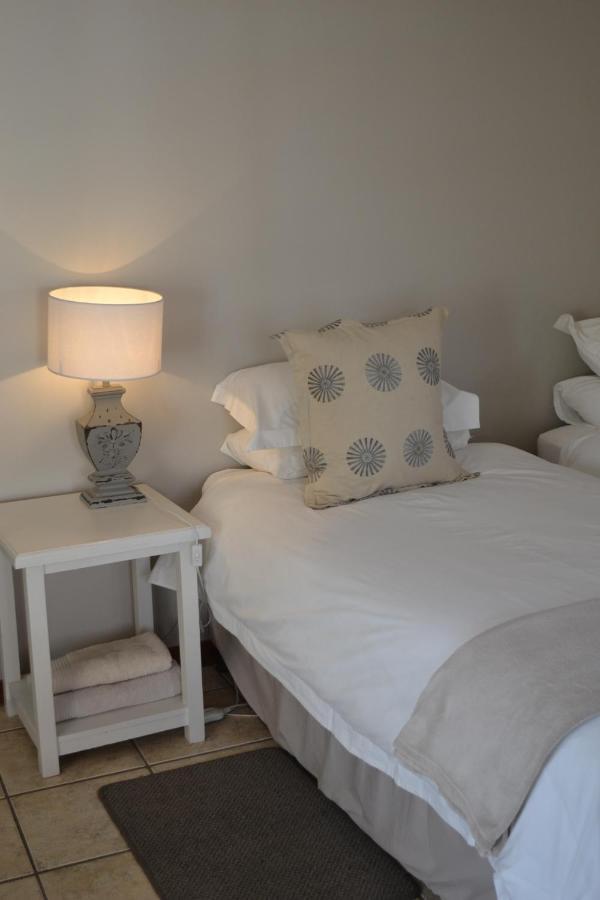 By The Way Guesthouse Clarens Exterior photo
